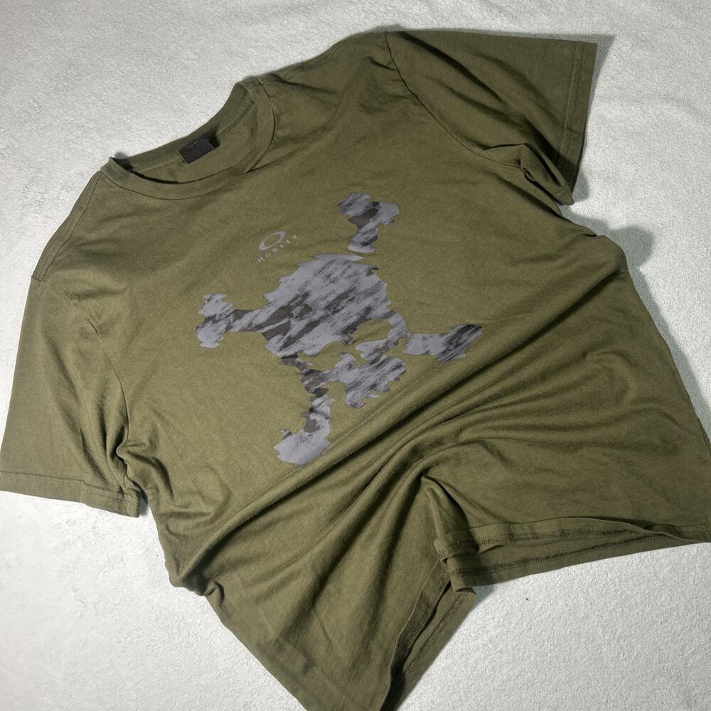 2000s Oakley Software 3D Crossbones Skeleton Head Shirt Mens Medium Slim Skull